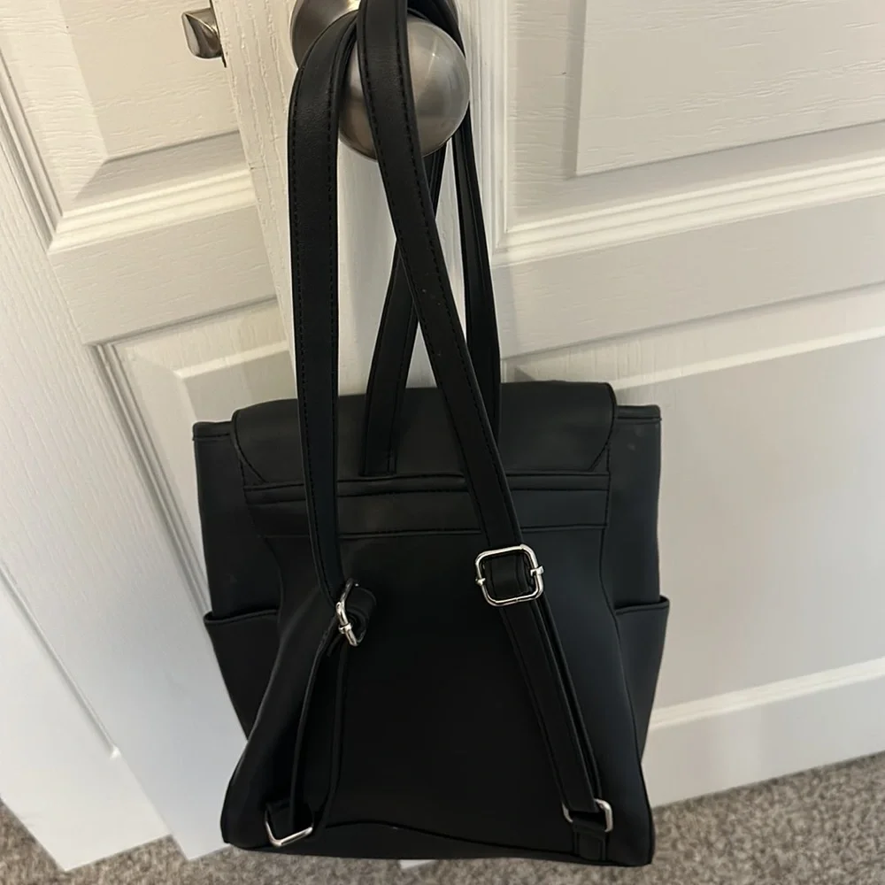 Travel, bag, backpack - Picture 2 of 3